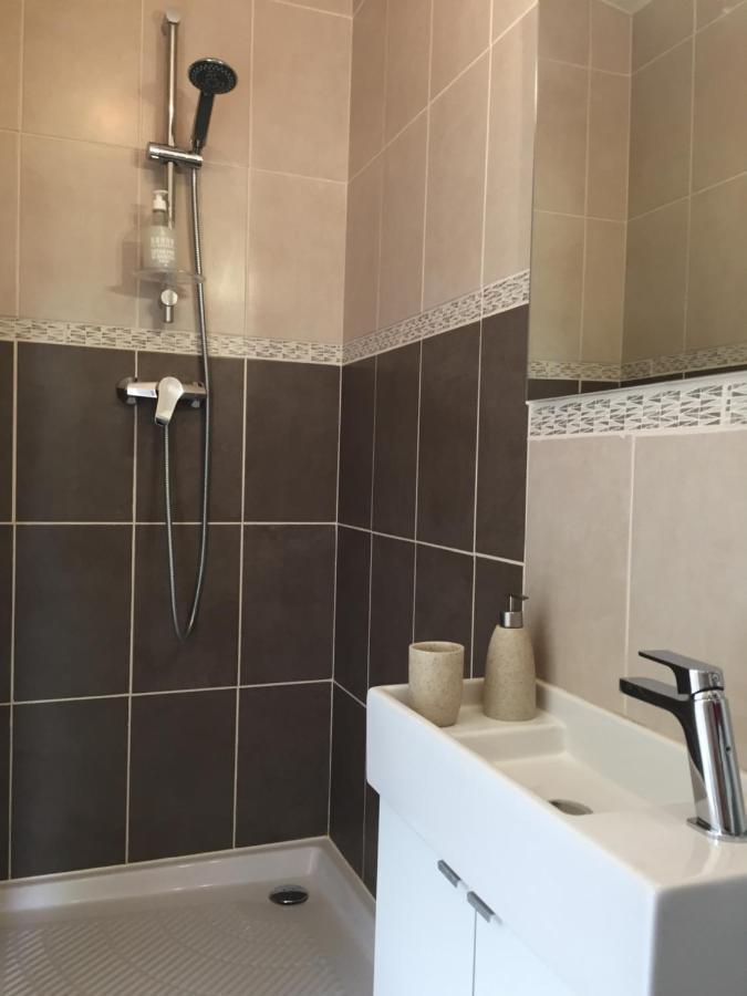 Les Suites D'Alienor, Suite Cosy Pessac Exterior foto