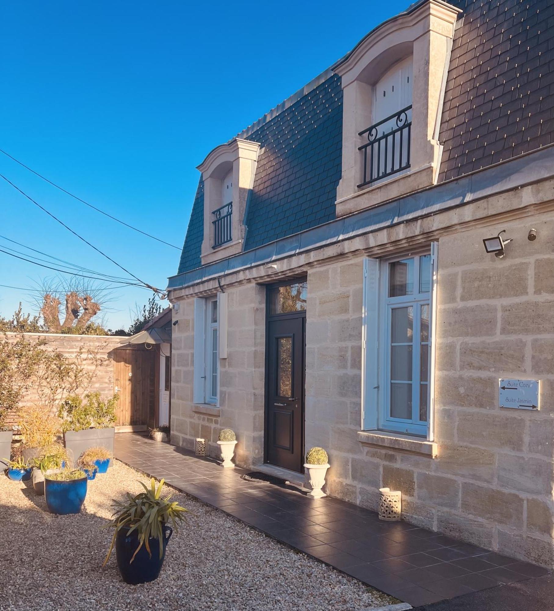 Les Suites D'Alienor, Suite Cosy Pessac Exterior foto